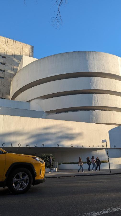 Central Park East And Museums New York Exterior photo